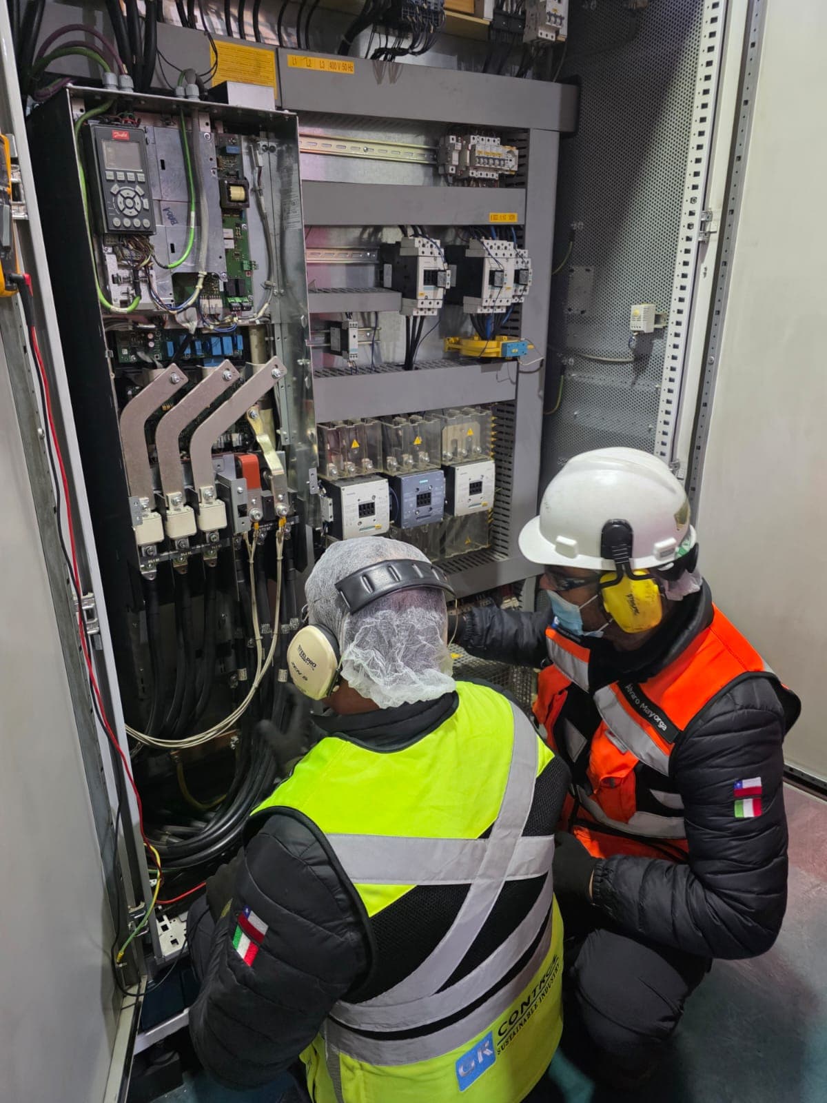 Mantenimiento preventivo a variador de frecuencia Danfoss FC 302